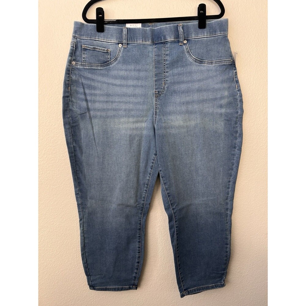 Time And Tru Womens Small Blue Stretch Denim Capri Jeggings NWT